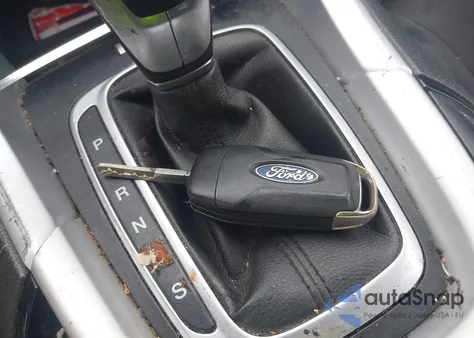 2014 Ford Fusion Se z USA, uszkodzony, nr VIN 1FA6P0HD0E5372015